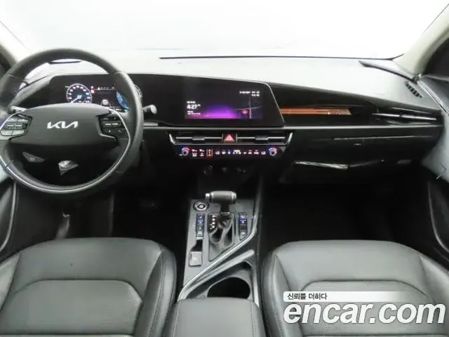 Kia Niro 2022 — Фото 4/20