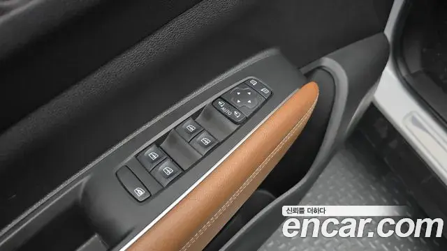 Renault Samsung QM6 2021 — ფოტო 19/31