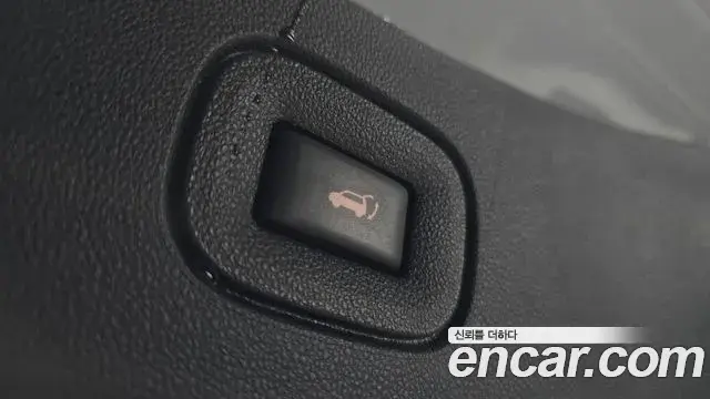 Renault Samsung QM6 2021 — ფოტო 23/31