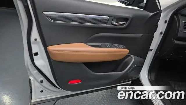 Renault Samsung QM6 2021 — ფოტო 30/31