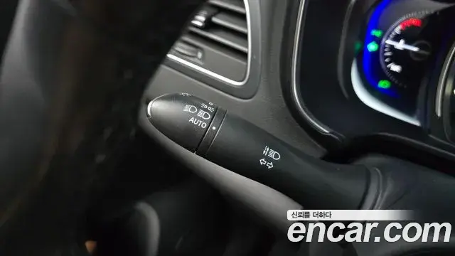 Renault Samsung QM6 2021 — ფოტო 31/31