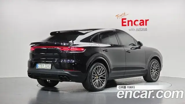 Porsche Cayenne 2021 — Фото 2/20