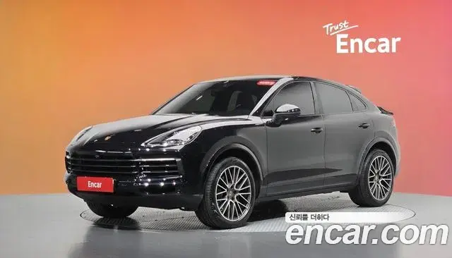 Porsche Cayenne 2021 — Фото 1/20