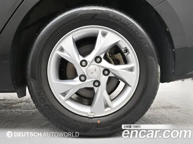 Hyundai Avante 2020 — Фото 18/20