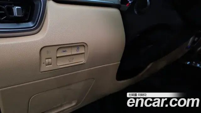 Kia Sorento 2021 — Фото 17/20