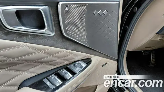 Kia K8 2022 — Şəkil 14/34