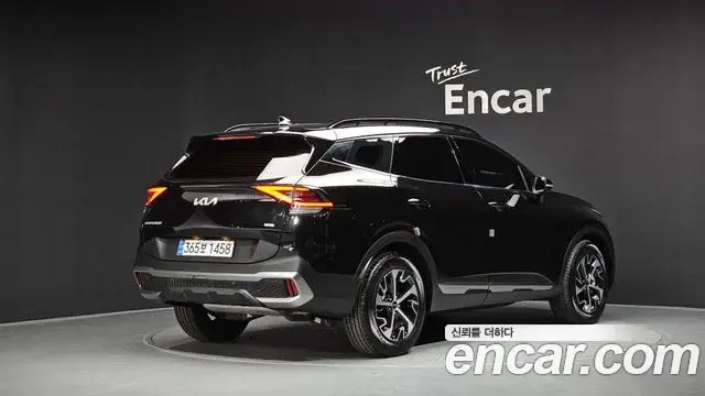 Kia Sportage 2022 — Photo 32/33