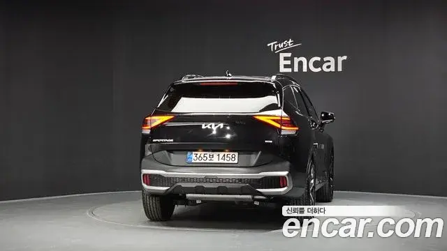 Kia Sportage 2022 — Photo 17/33