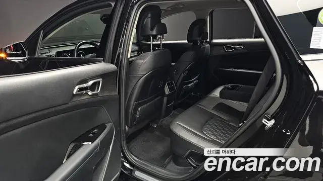 Kia Sportage 2022 — Photo 18/33