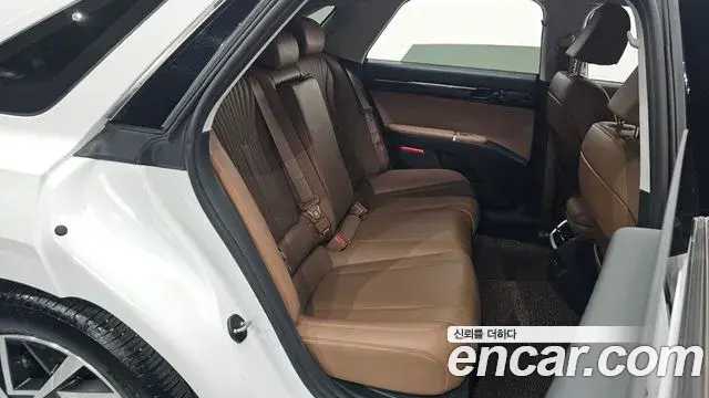 Hyundai Grandeur 2023 — Фото 11/20