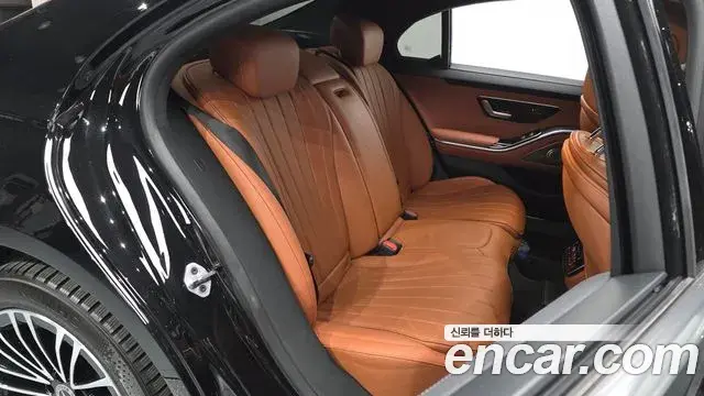 Mercedes-Benz S-Class 2021 — ფოტო 1/20