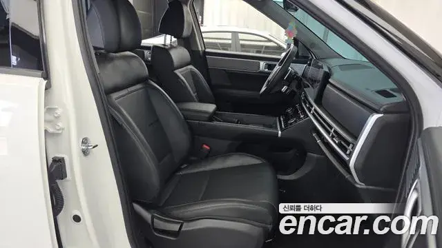 Hyundai Santa Fe 2025 — Фото 11/20