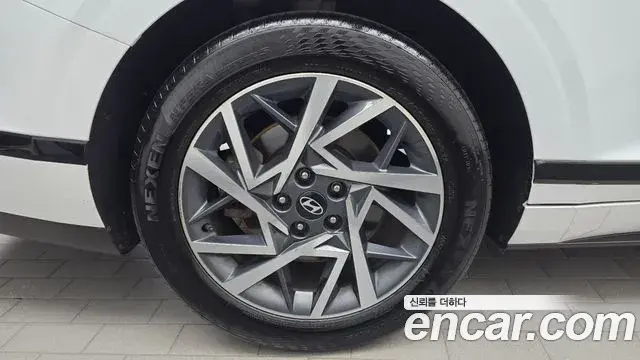 Hyundai Grandeur 2023 — Фото 4/18