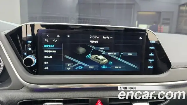 Hyundai Sonata 2021 — Фото 16/20