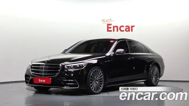 Mercedes-Benz S-Class 2023 — Фото 1/20