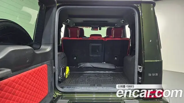 Mercedes-Benz G-Class 2021 — Photo 34/38