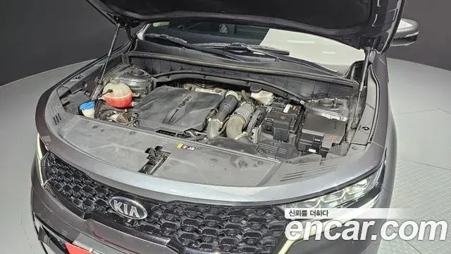 Kia Sorento 2021 — Фото 6/20