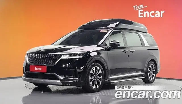 Kia Carnival 2021 — Фото 1/20