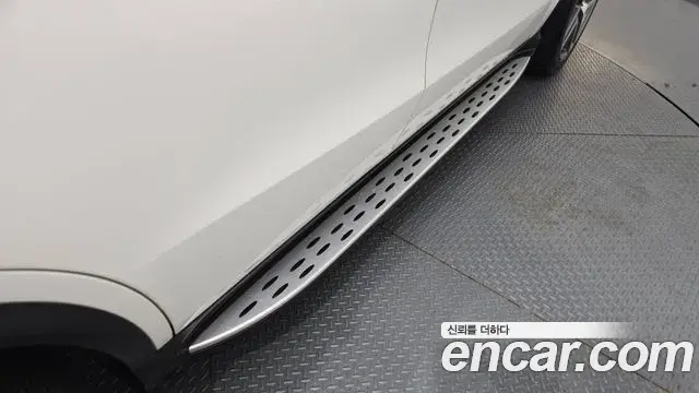 Mercedes-Benz GLE-Class 2018 — ფოტო 16/37