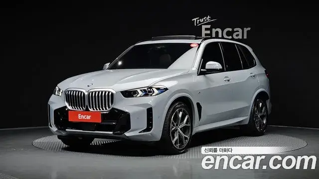 BMW X5 2026 — Фото 1/20
