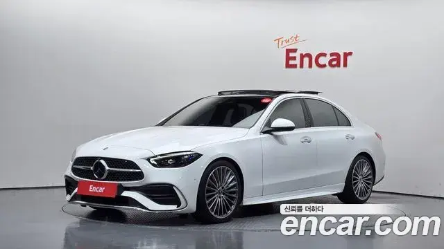Mercedes-Benz C-Class 2022 — Фото 1/20