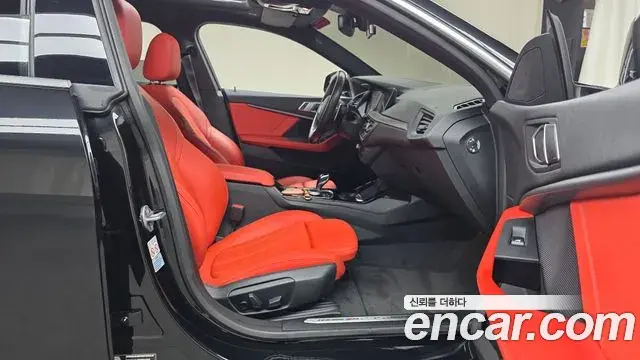 BMW 2 Series Gran Coupe 2022 — Photo 24/31