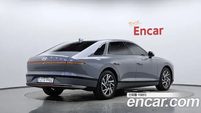 Hyundai Grandeur 2023 — Фото 2/20