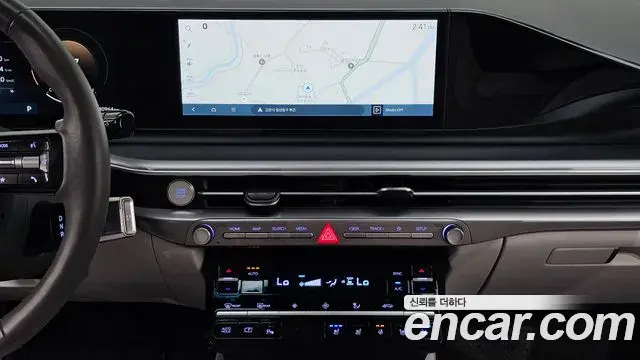 Hyundai Grandeur 2023 — Фото 19/20