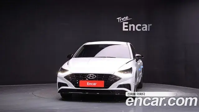 Hyundai Sonata 2021 — Фото 3/20