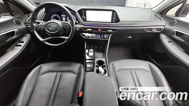 Hyundai Sonata 2021 — Фото 7/20