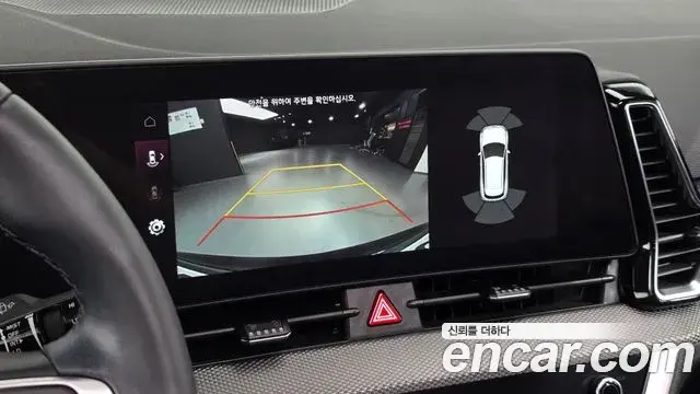 Kia Sportage 2023 — Photo 17/34