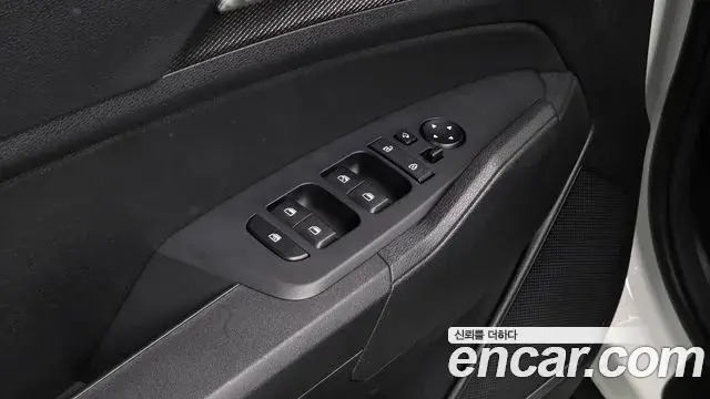 Kia Sportage 2023 — Photo 3/34