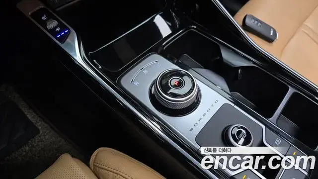 Kia Sorento 2022 — Фото 9/20