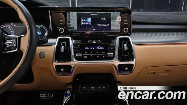 Kia Sorento 2022 — Фото 14/20
