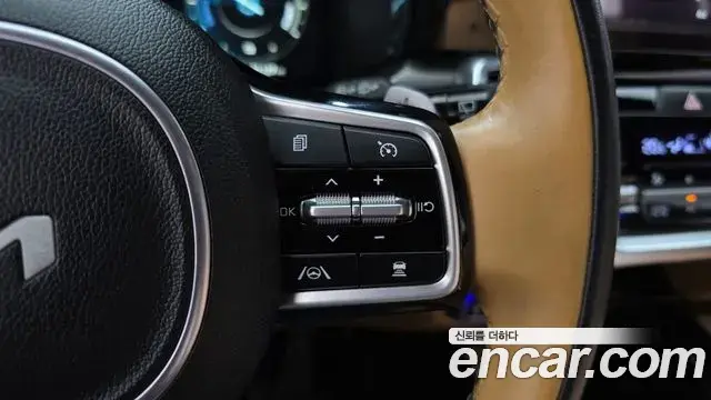 Kia Sorento 2022 — Фото 20/20