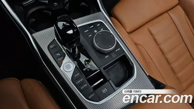 BMW 3 Series 2019 — Фото 9/20