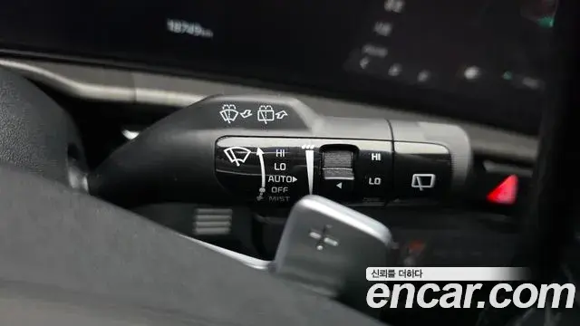 Kia Sportage 2025 — Photo 1/38