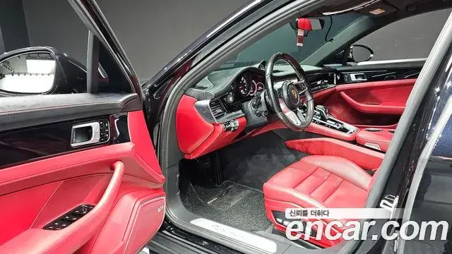 Porsche Panamera 2020 — Фото 10/20