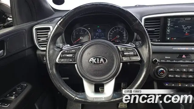 Kia Sportage The Bold 2019 — Фото 13/20