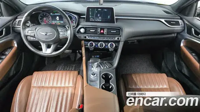 Genesis G70 2019 — ფოტო 15/32