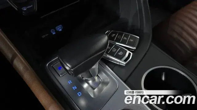 Genesis G70 2019 — ფოტო 17/32