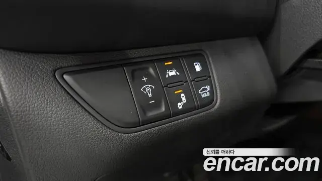Genesis G70 2019 — ფოტო 9/32