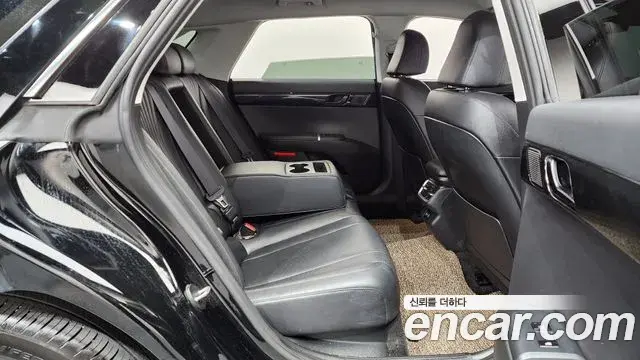 Hyundai Grandeur 2023 — Фото 10/20