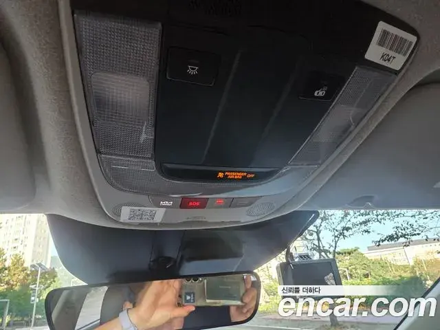 Kia Niro 2022 — Фото 12/19