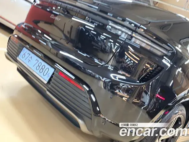 Porsche Macan EV 2026 — Photo 10/20