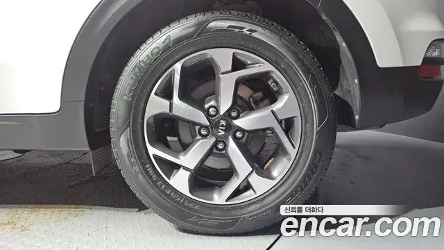 Kia Sportage The Bold 2019 — Şəkil 17/30