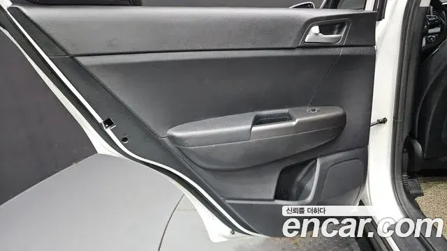 Kia Sportage The Bold 2019 — Şəkil 8/30