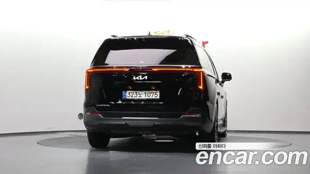 Kia Carnival 2024 — Photo 4/20