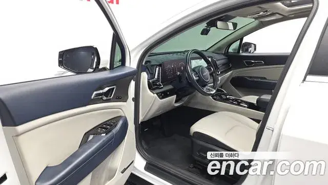 Kia Sportage 2022 — Фото 10/20