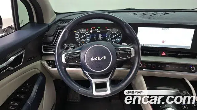 Kia Sportage 2022 — Фото 13/20